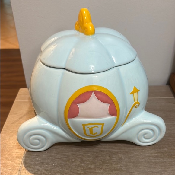 Rae Dunn Other - Rae Dunn Cinderella Carriage Ceramic Container